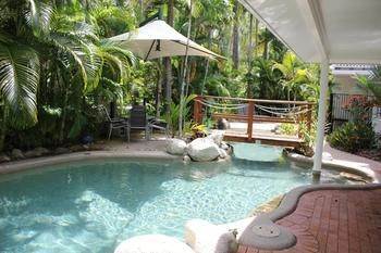 Seascape Holidays - Coral 3*