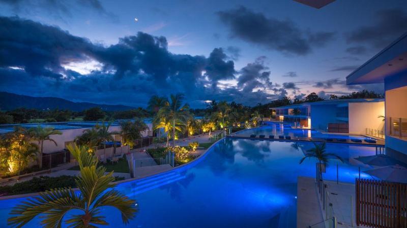 Pool Port Douglas