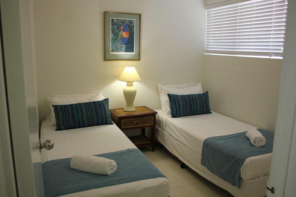 Apartment Seascape Holidays At Beachfront Terraces *