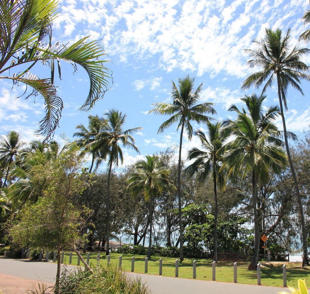 Seascape Holidays At Beachfront Terraces