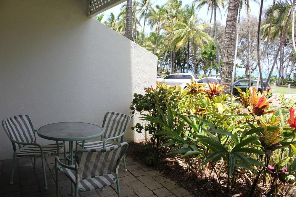 Seascape Holidays At Beachfront Terraces *