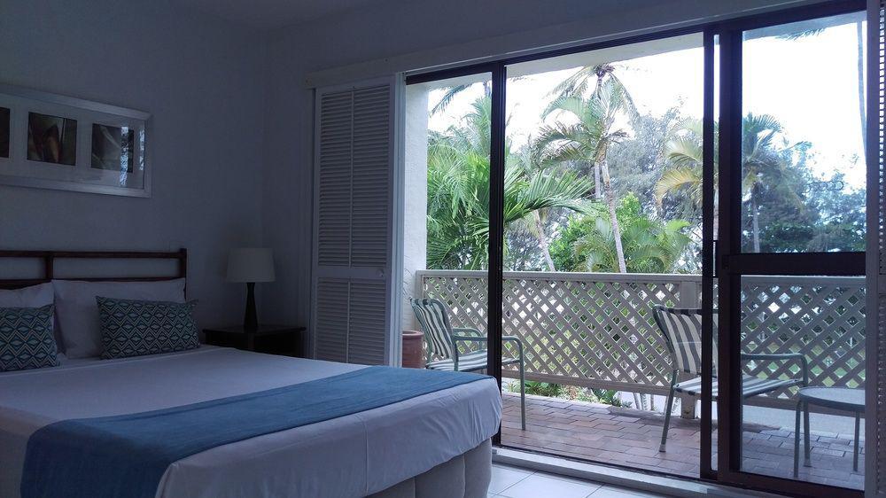 Apartment Seascape Holidays At Beachfront Terraces