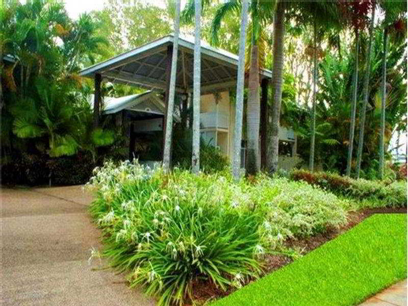Retreat Aparthotel Port Douglas
