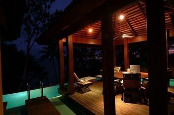17 Wharf Street Apartment *