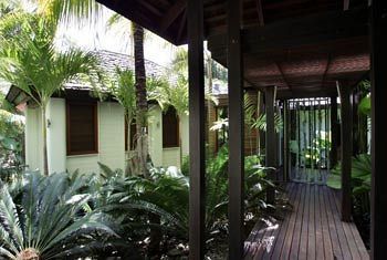 17 Wharf Street Apartment *