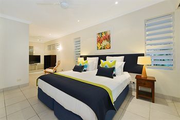 Reef * Port Douglas