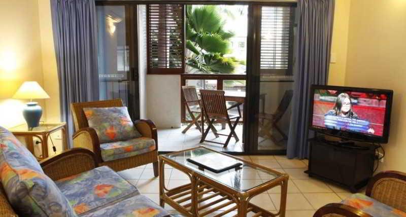 Bay Aparthotel 4*