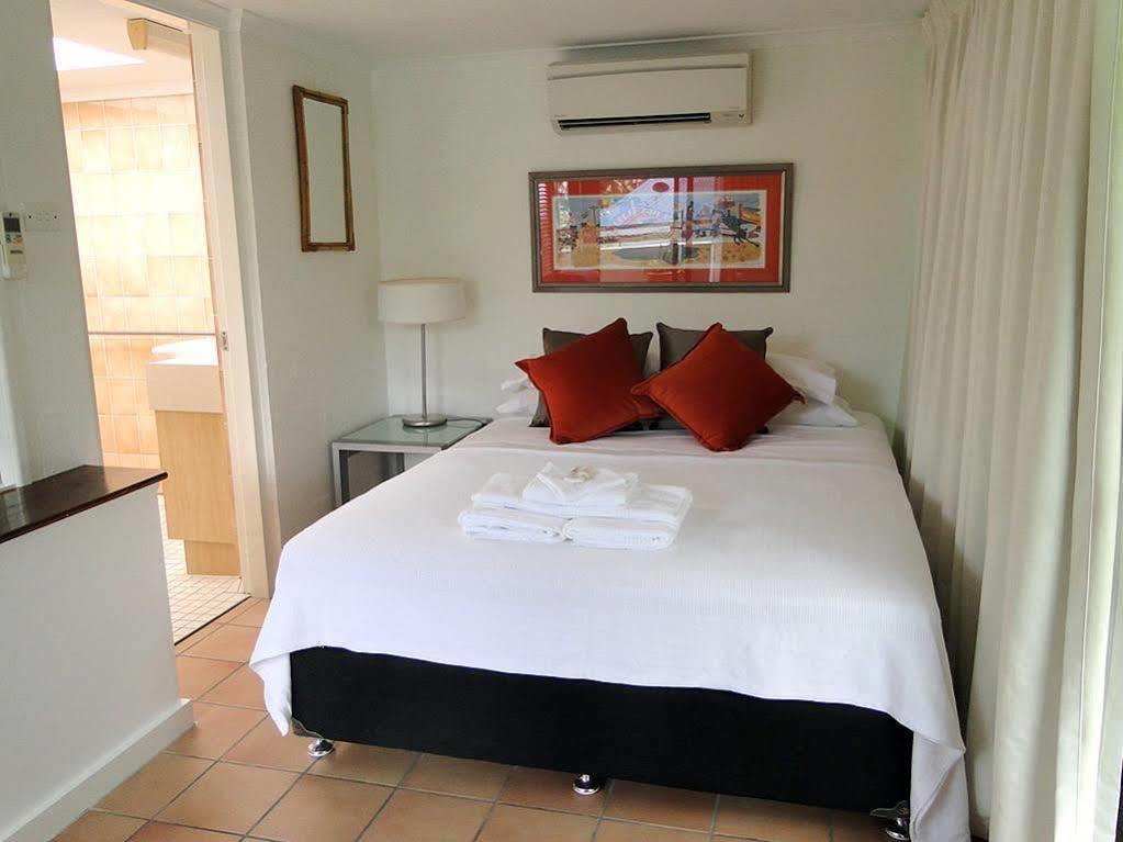 Seascape Holidays - Tropical Reef Aparthotel 3*