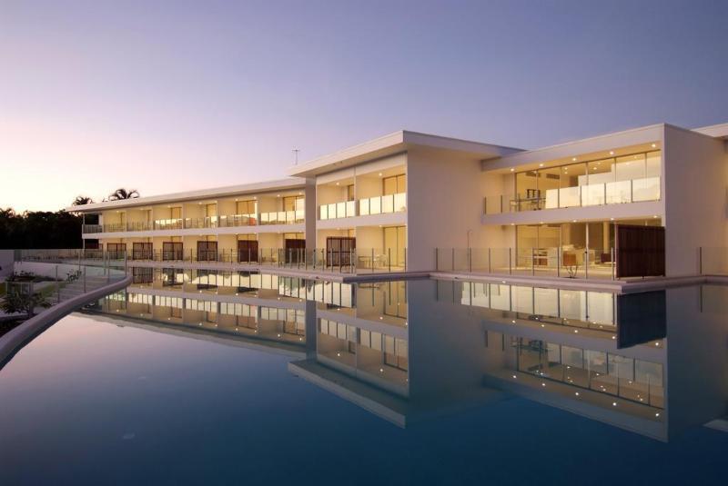 Pool 4* Port Douglas