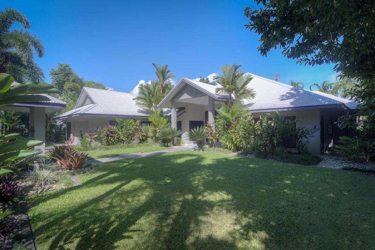 Tranquility By The Course Holiday home Port Douglas