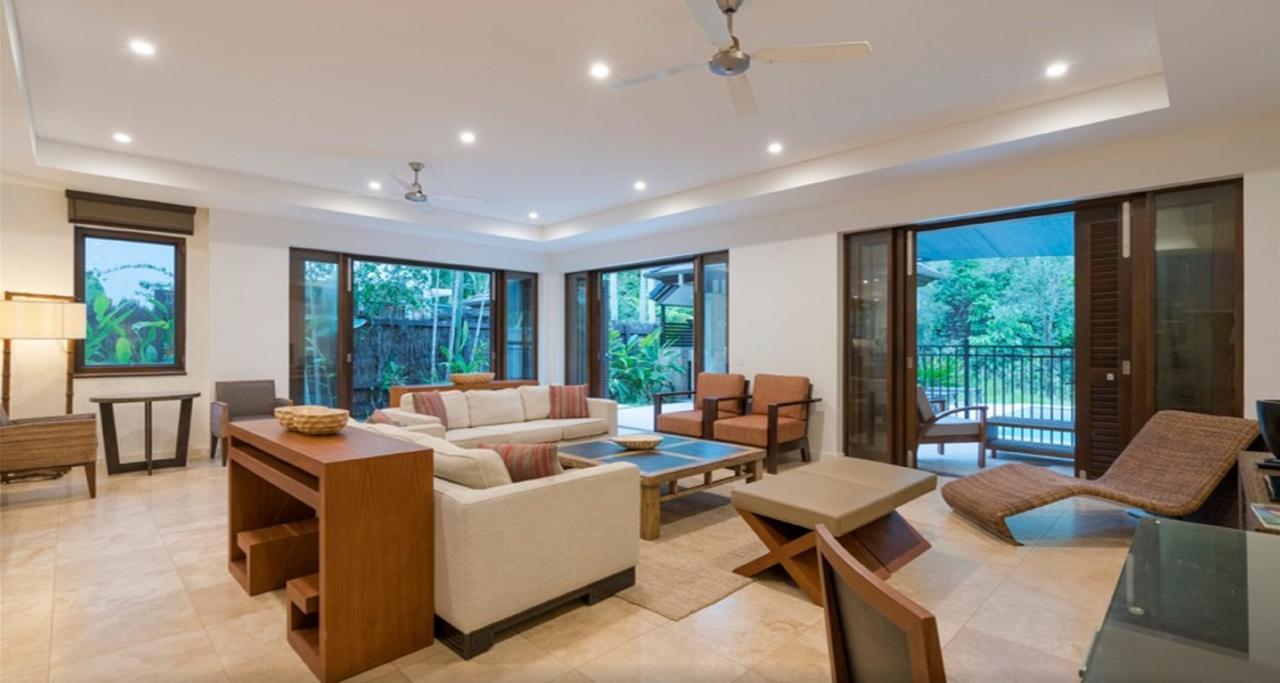 Resort Luxury At Temple And Port Douglas