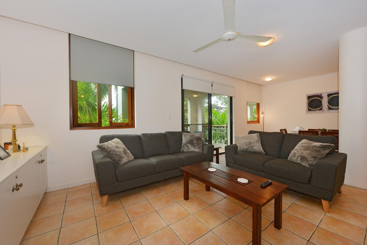 Seascape Holidays-14 Mediterranean Apartment Port Douglas