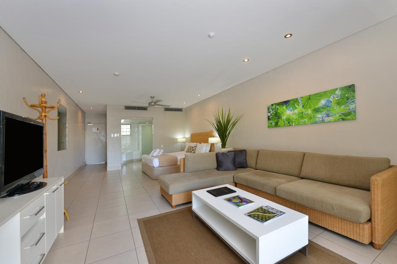 Apartment Seascape Holidays At Club Tropical Port Douglas