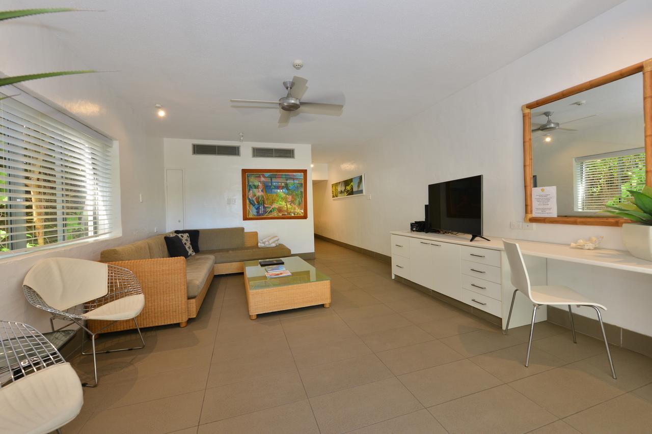Apartment Seascape Holidays At Club Tropical *