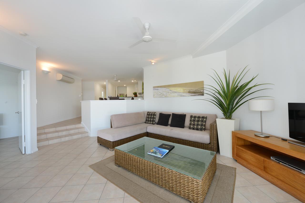 Apartment Seascape Holidays At Beaches *