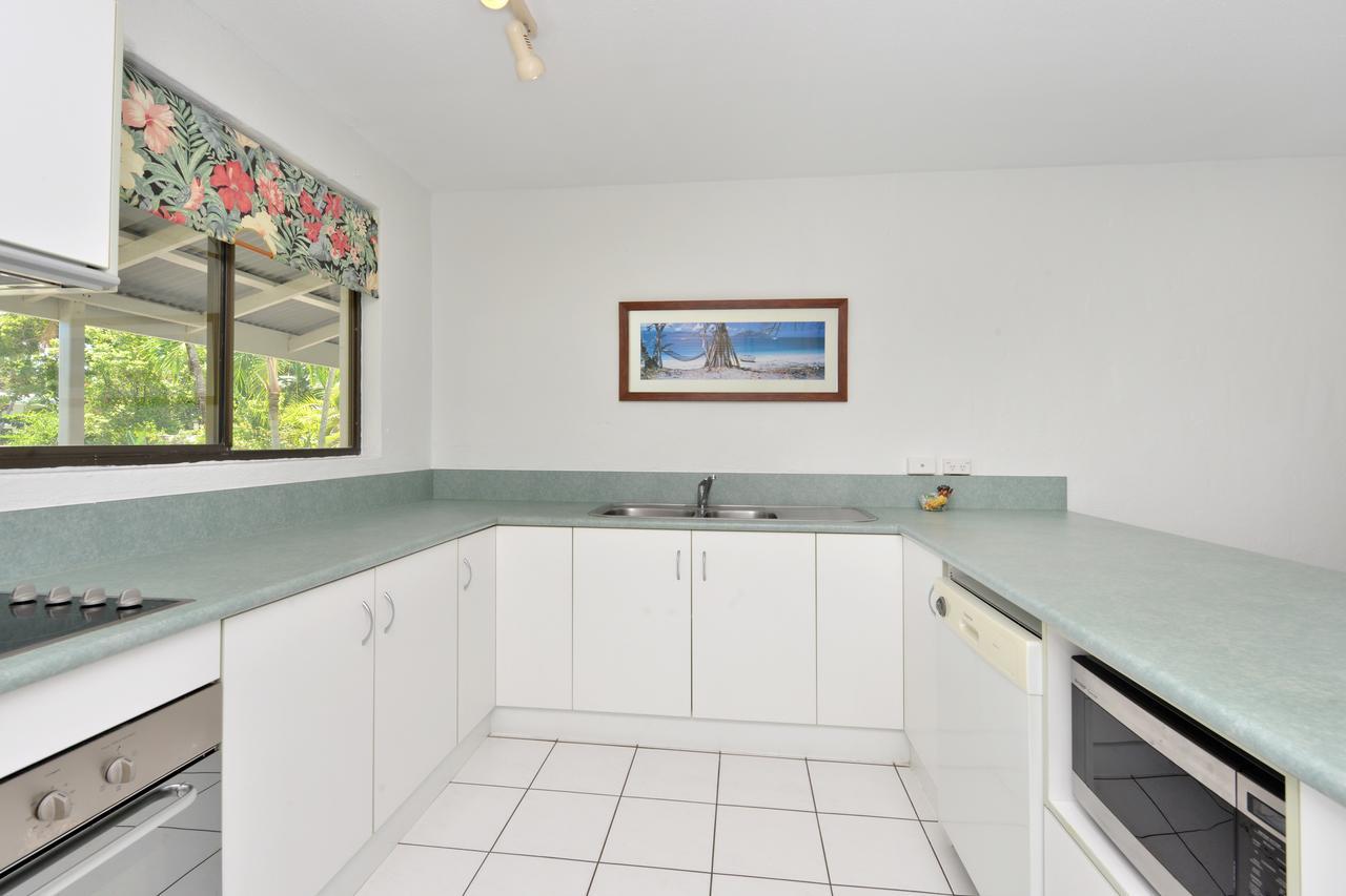 Seascape Holidays At Beachfront Terraces Apartment *