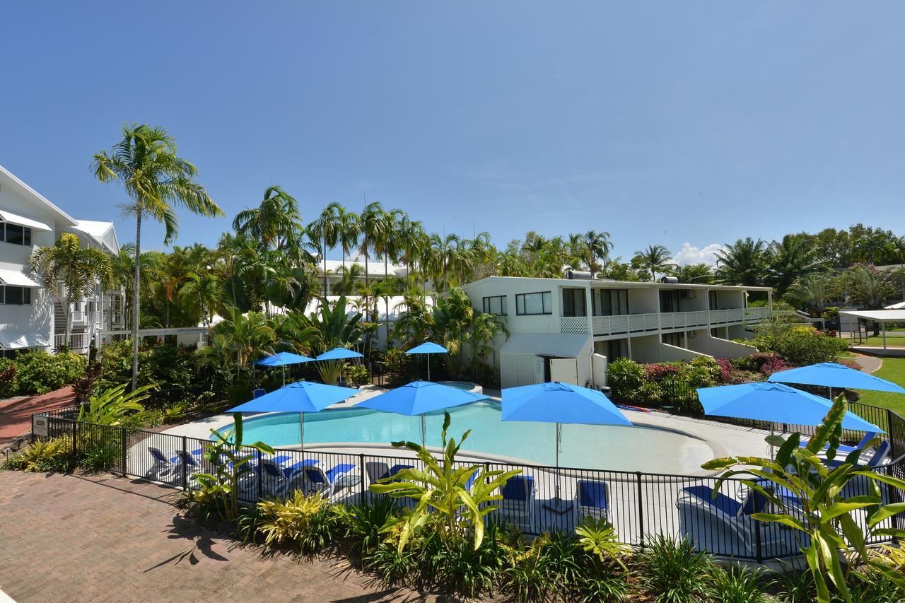 Apartment Seascape Holidays At Beachfront Terraces *