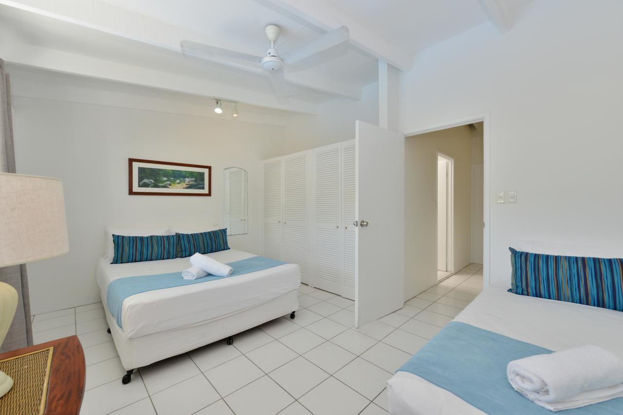 Apartment Seascape Holidays At Beachfront Terraces