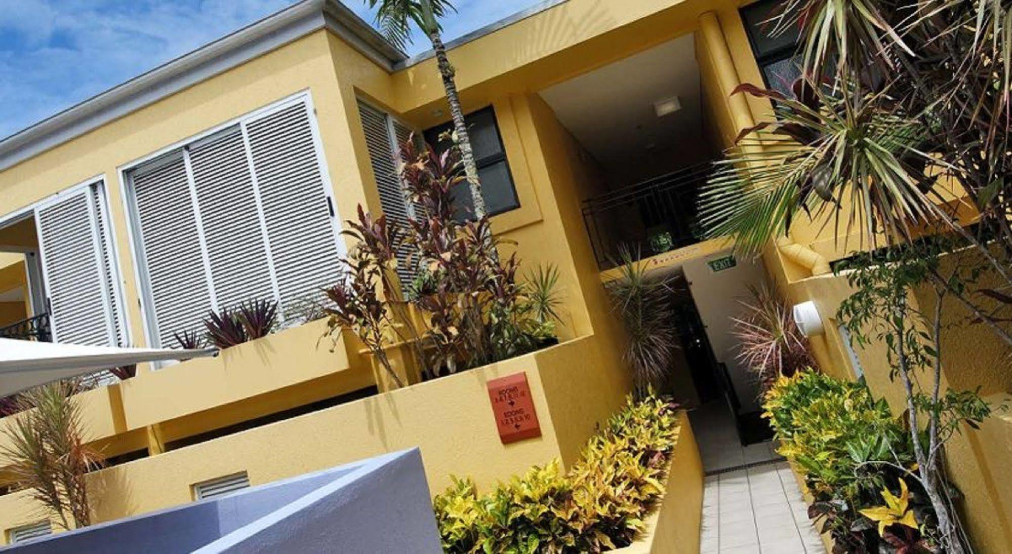 Aparthotel Silkari The Pavilions 4*