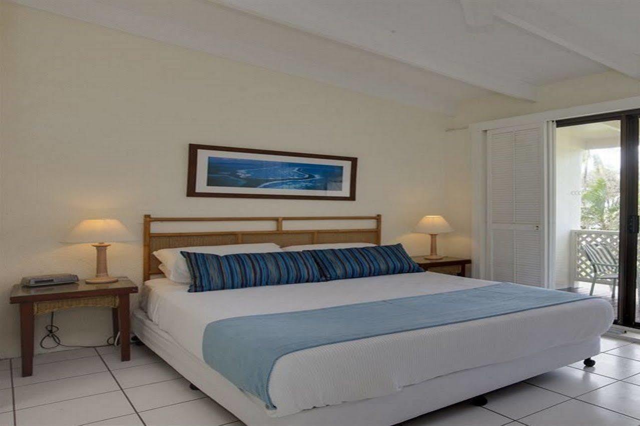 Seascape Holidays At Beachfront Terraces *