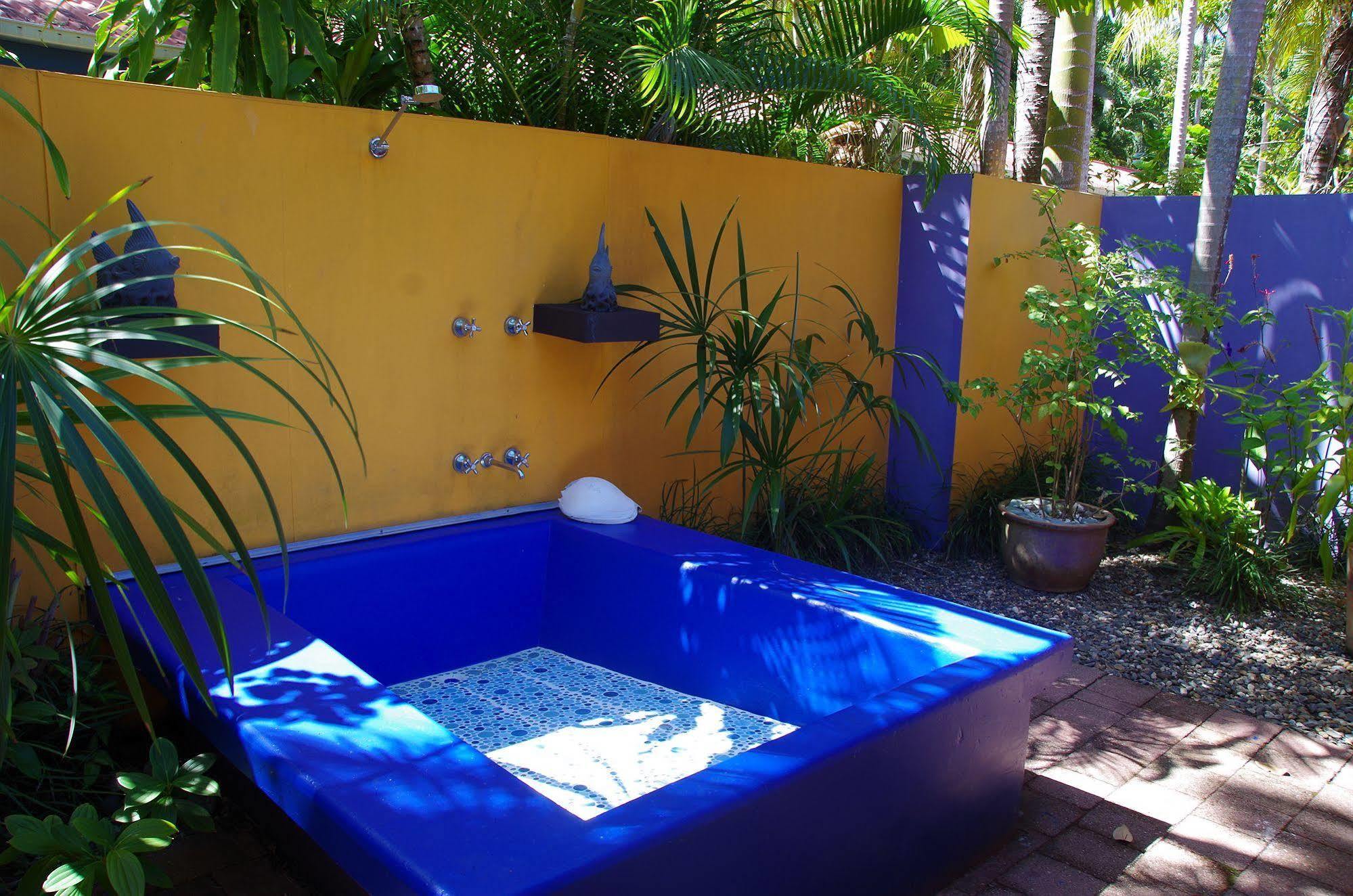 Pink Flamingo 4* Port Douglas