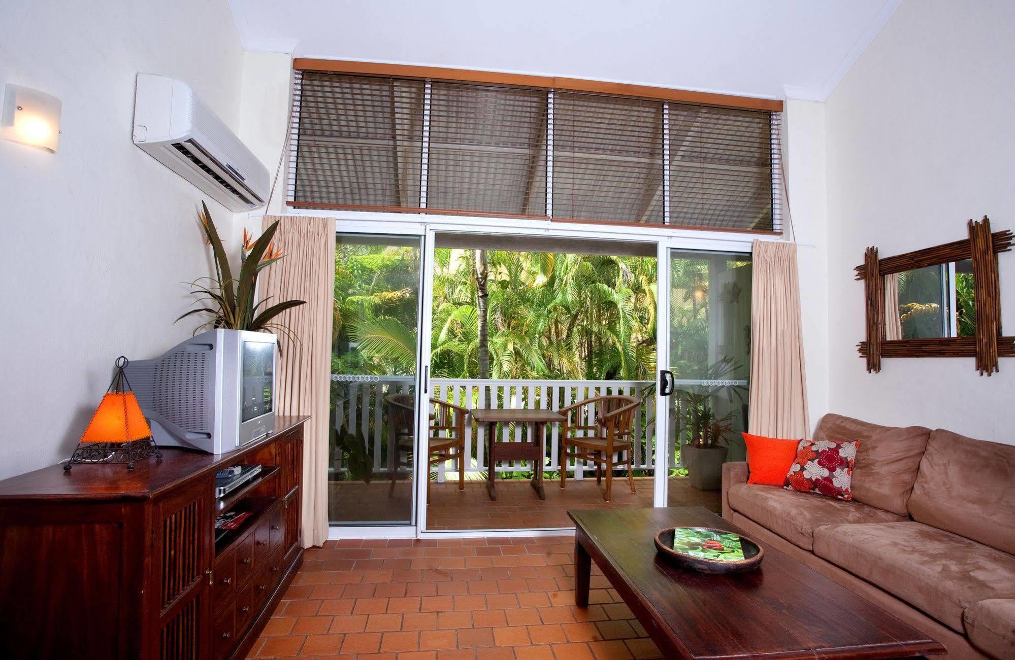 Coral Sea Aparthotel Port Douglas