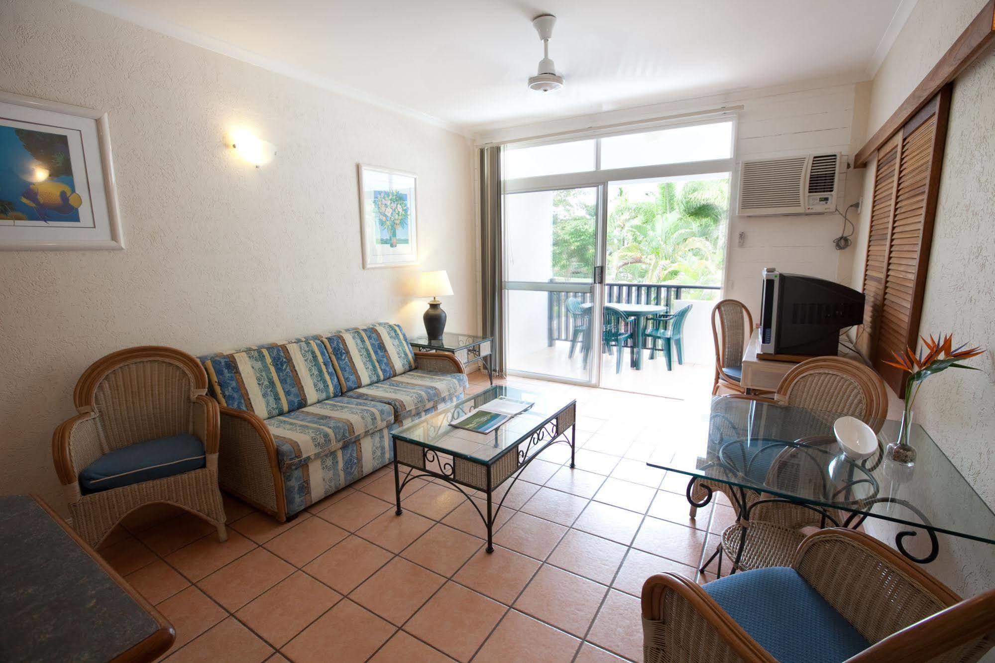 Aparthotel Seascape Holidays - Tropic Sands 3*