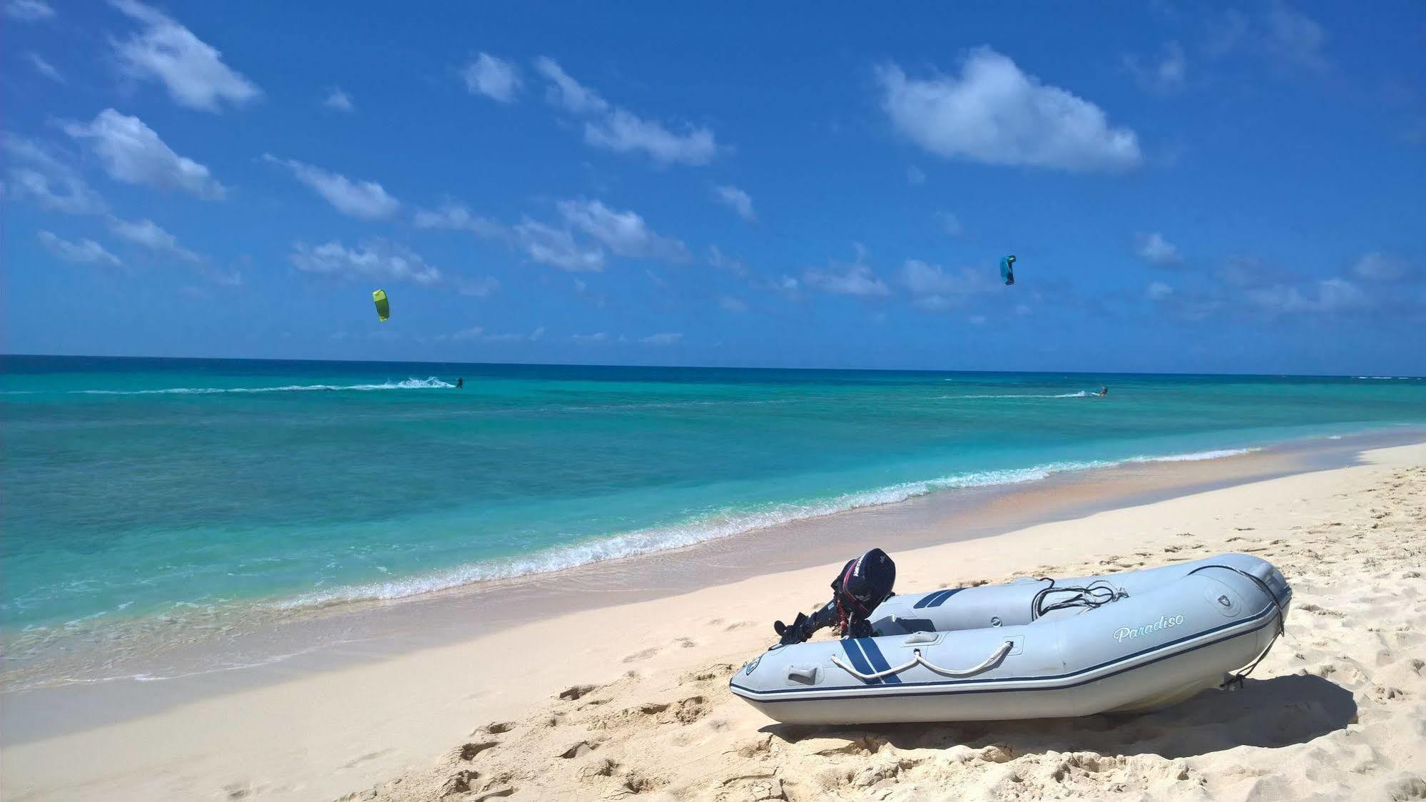 Dreamcatcher Beach-side Aparthotel 4*