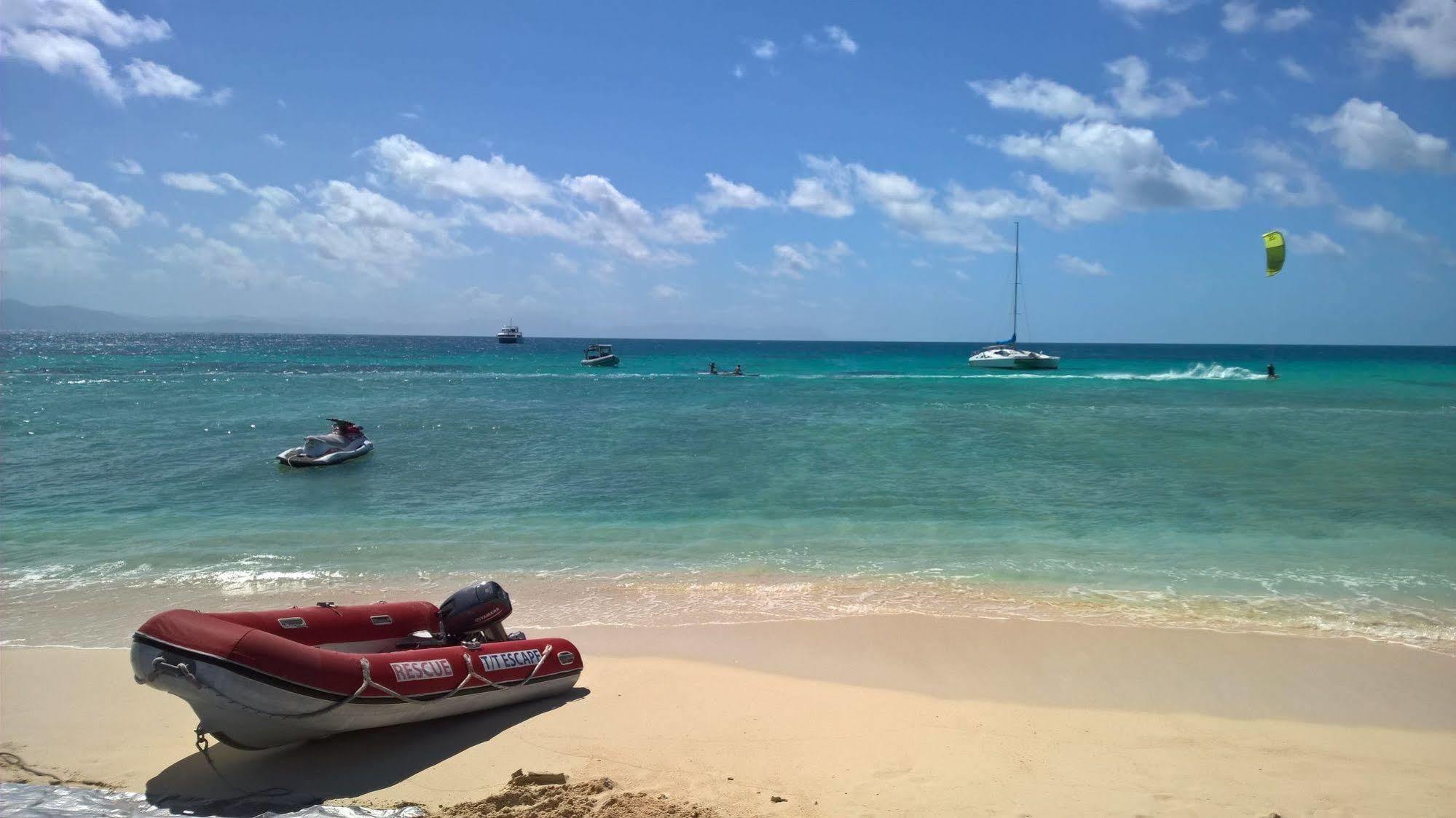 Dreamcatcher Beach-side 4*