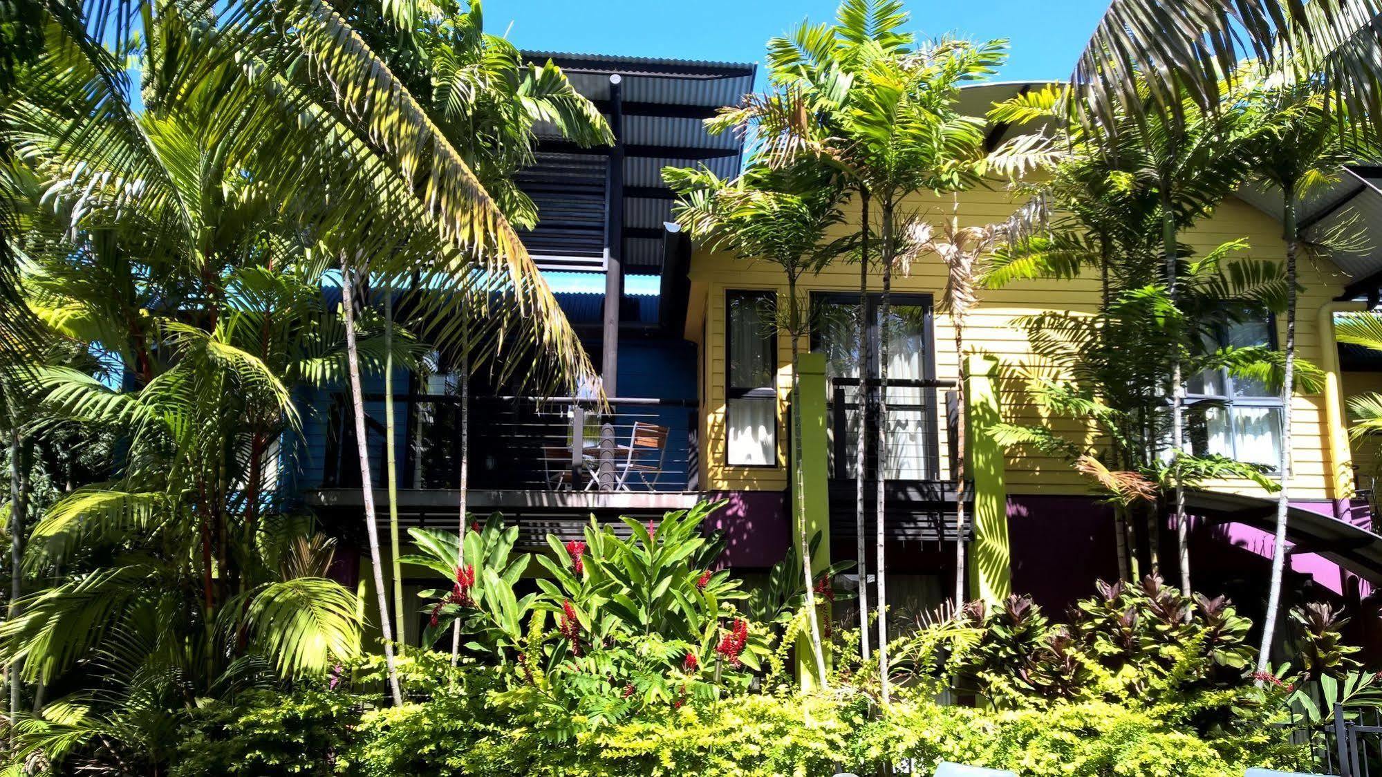 Aparthotel Dreamcatcher Beach-side 4*