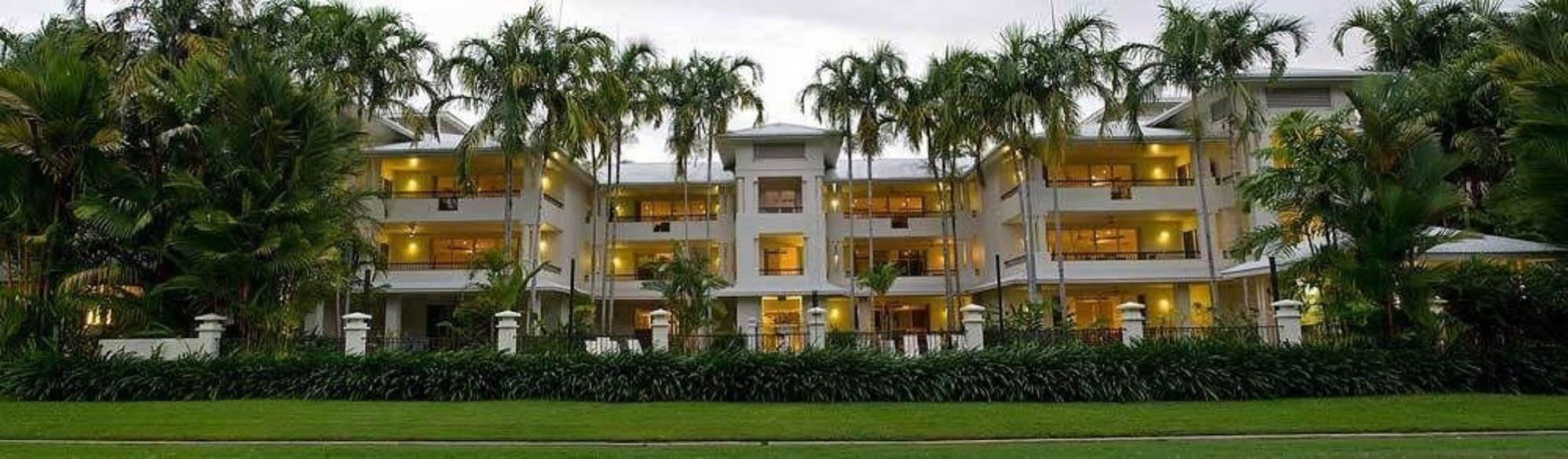 Mandalay Luxury Beachfront 5* Port Douglas