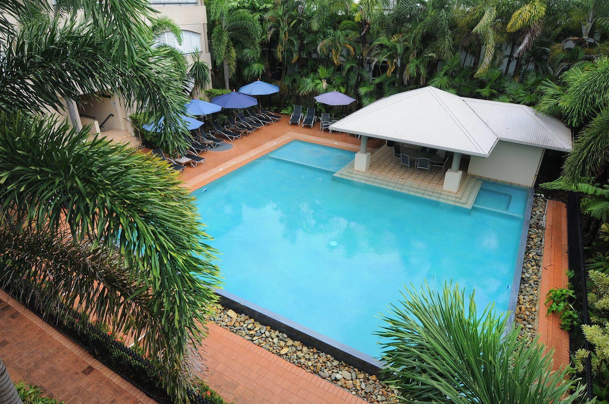 Cayman Resort 4*