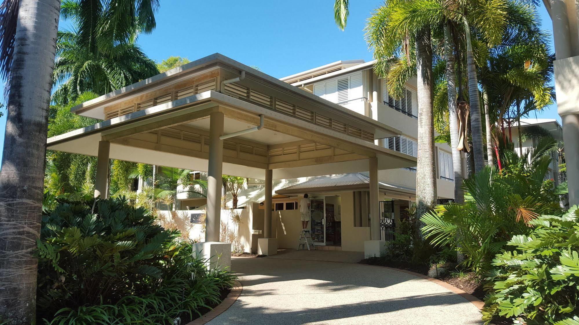 Cayman Resort Port Douglas