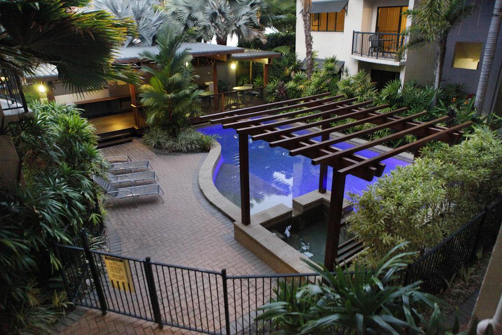 Bay Aparthotel 4*