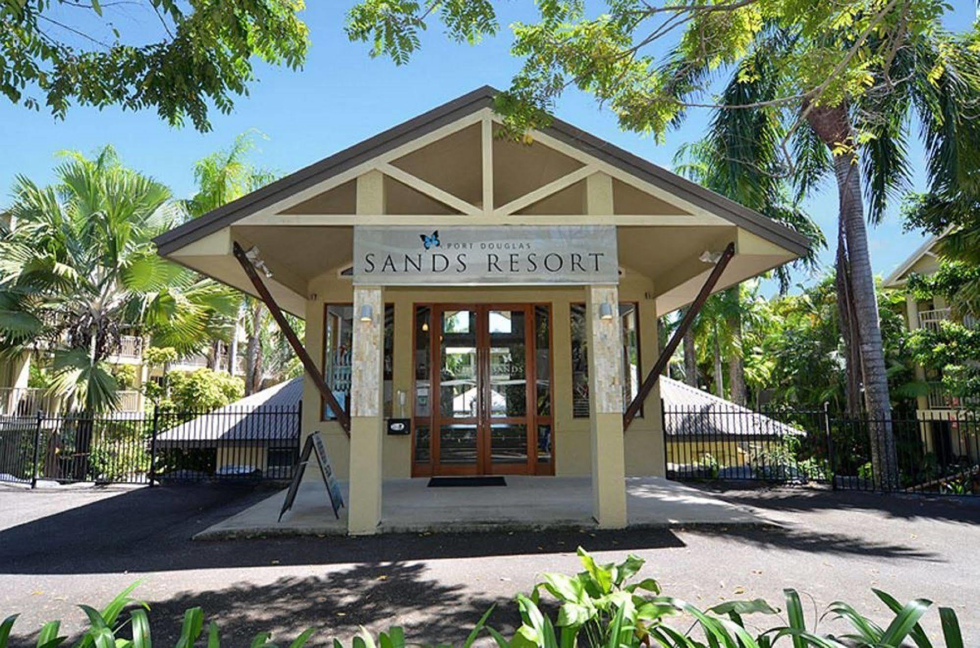 Sands 3* Port Douglas