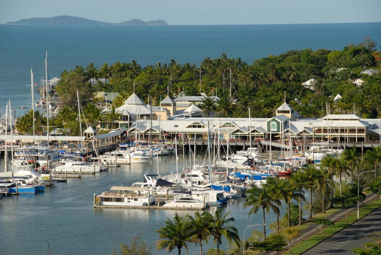 Temple & Apartment Port Douglas