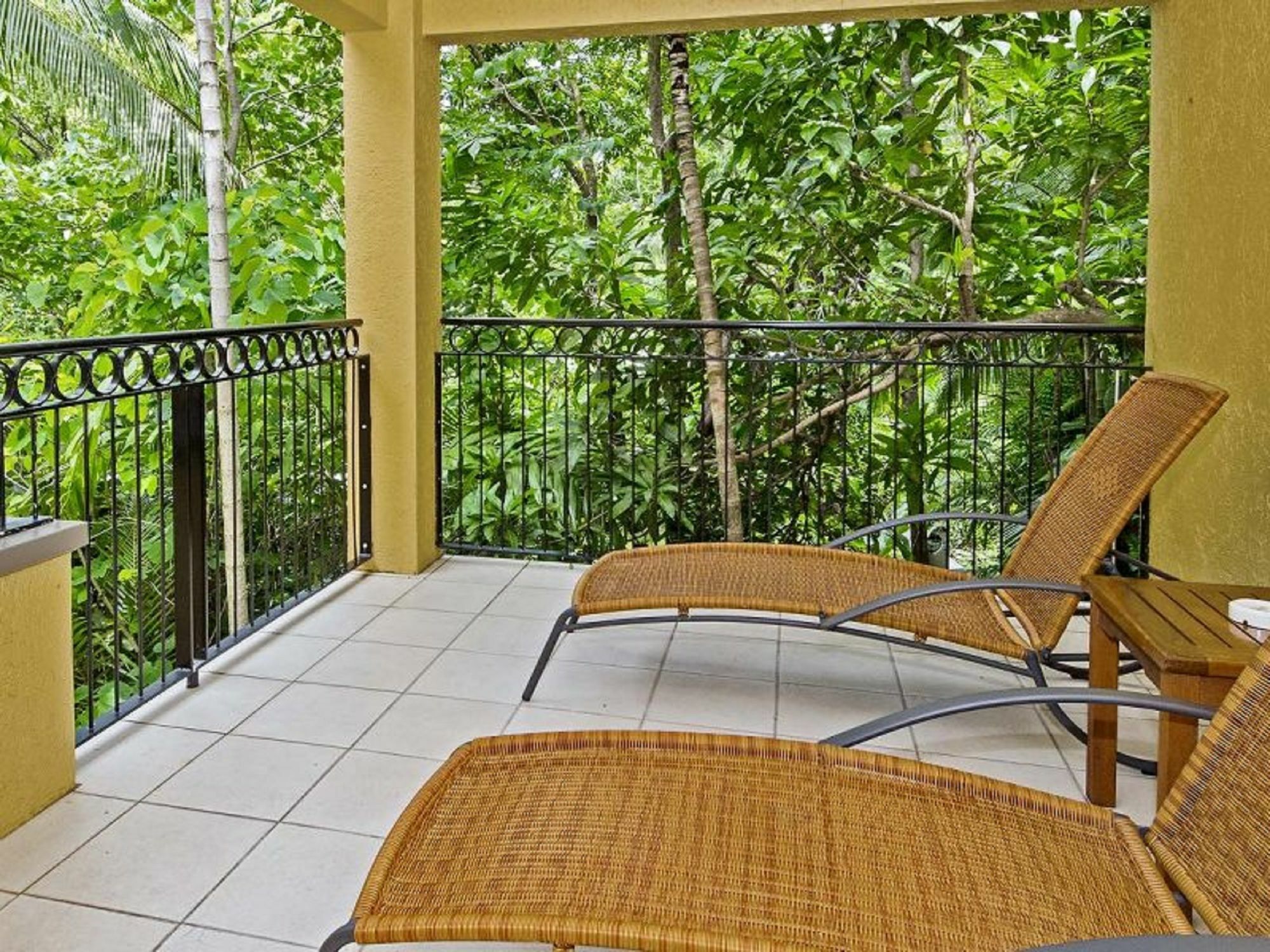 Silkari The Pavilions Aparthotel Port Douglas