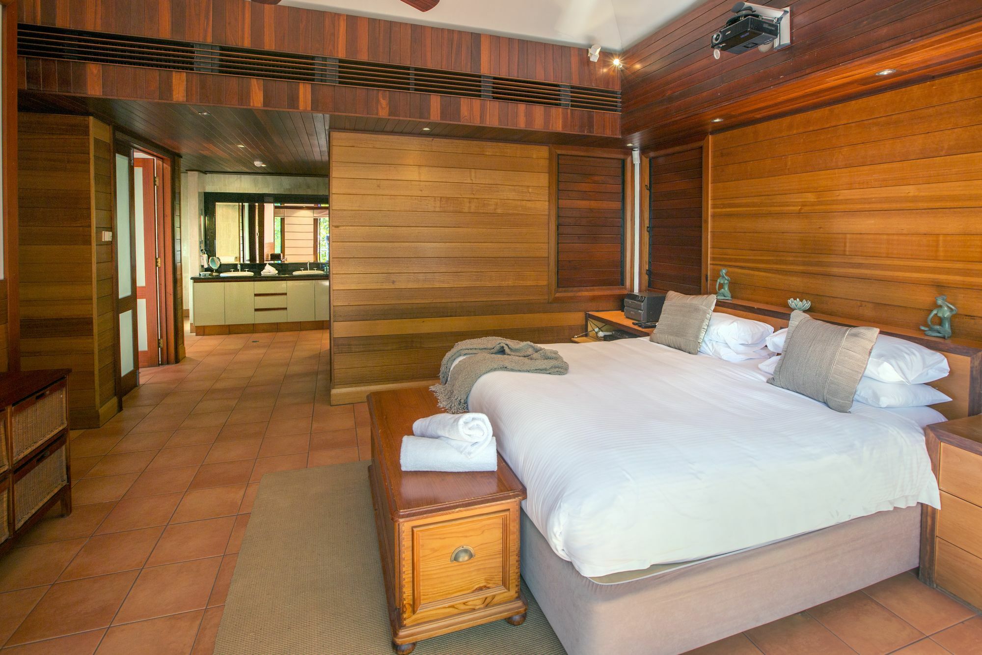 Apartment 17 Wharf Street