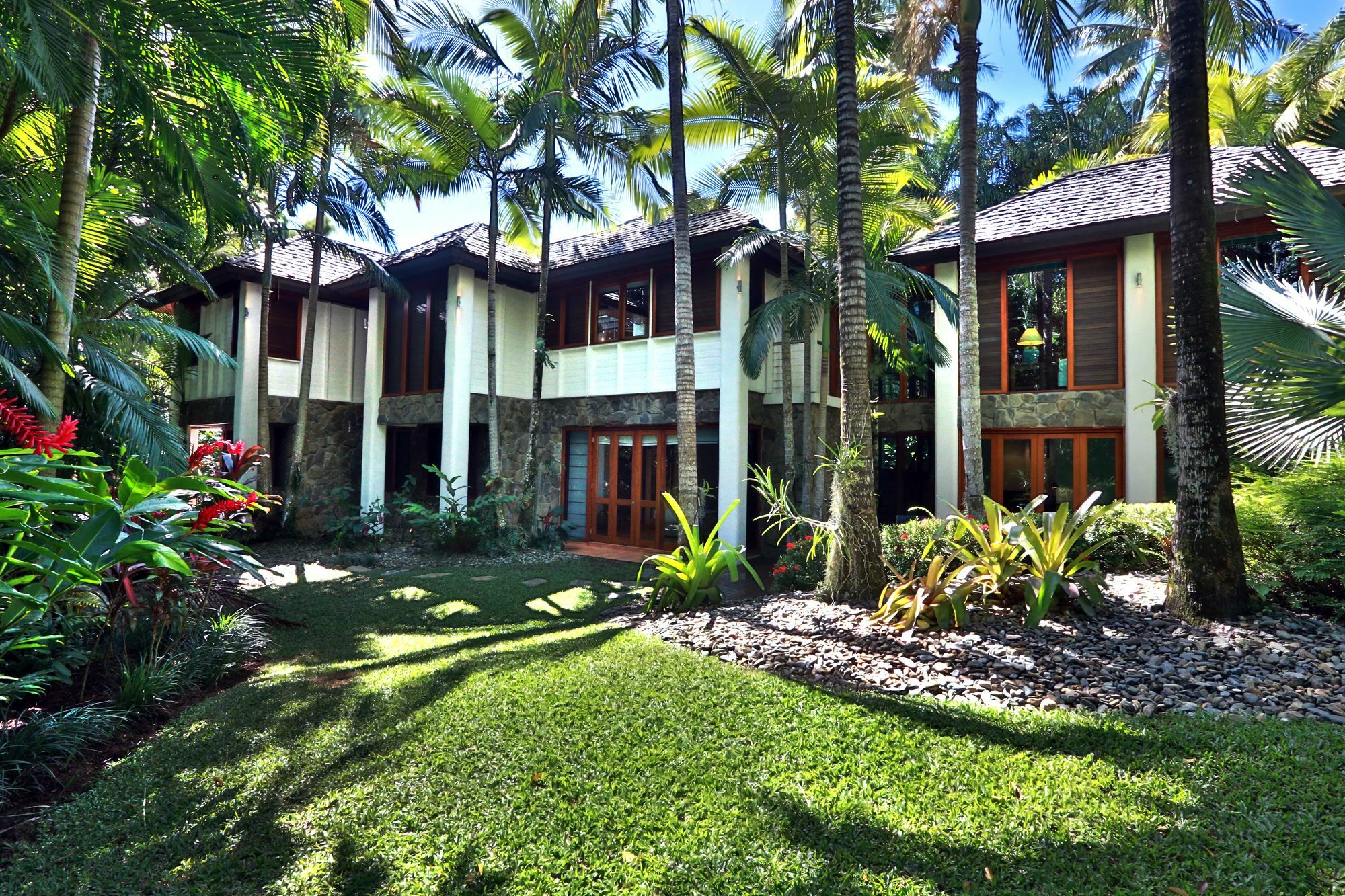 17 Wharf Street Apartment