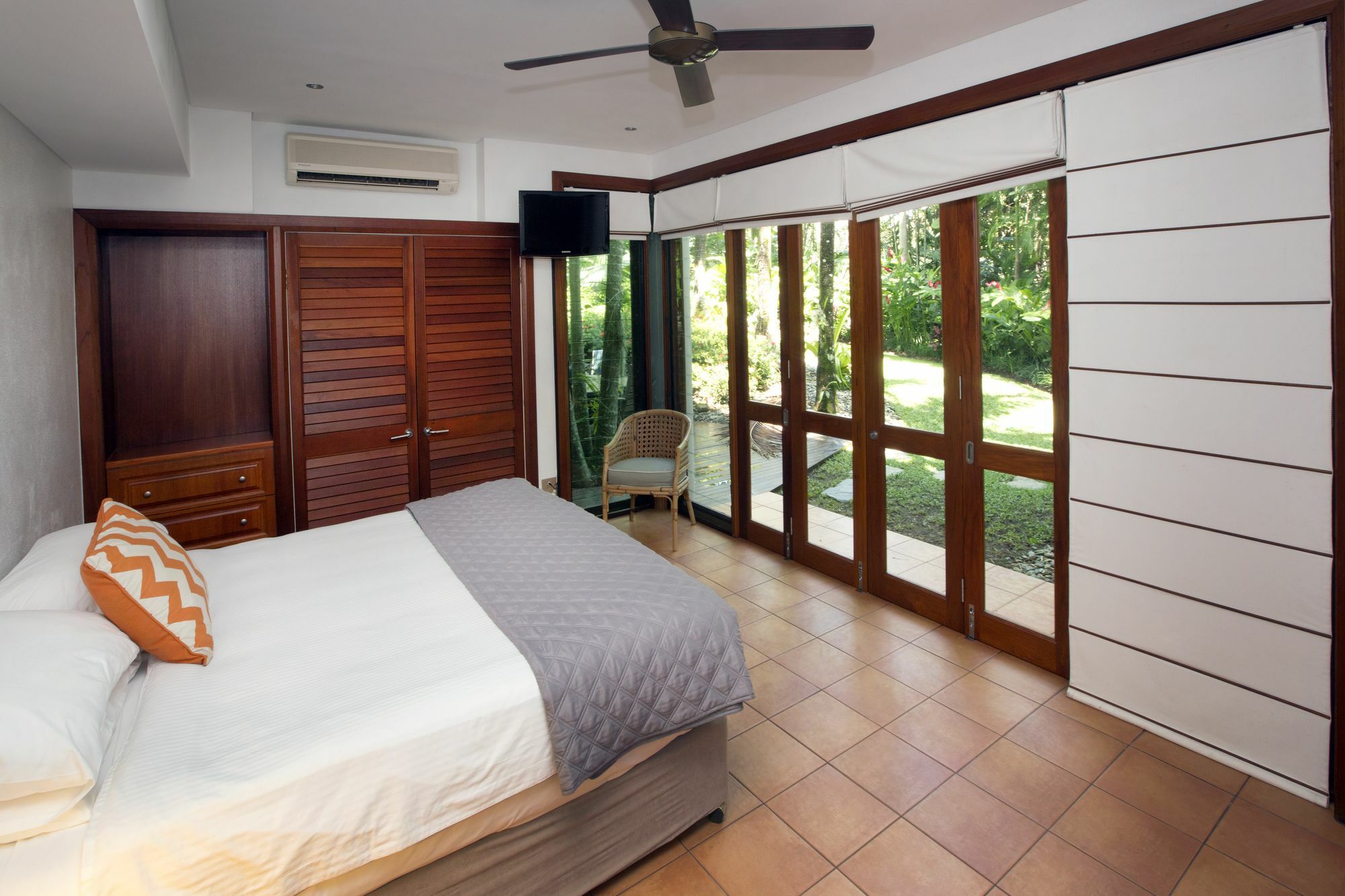 17 Wharf Street Port Douglas