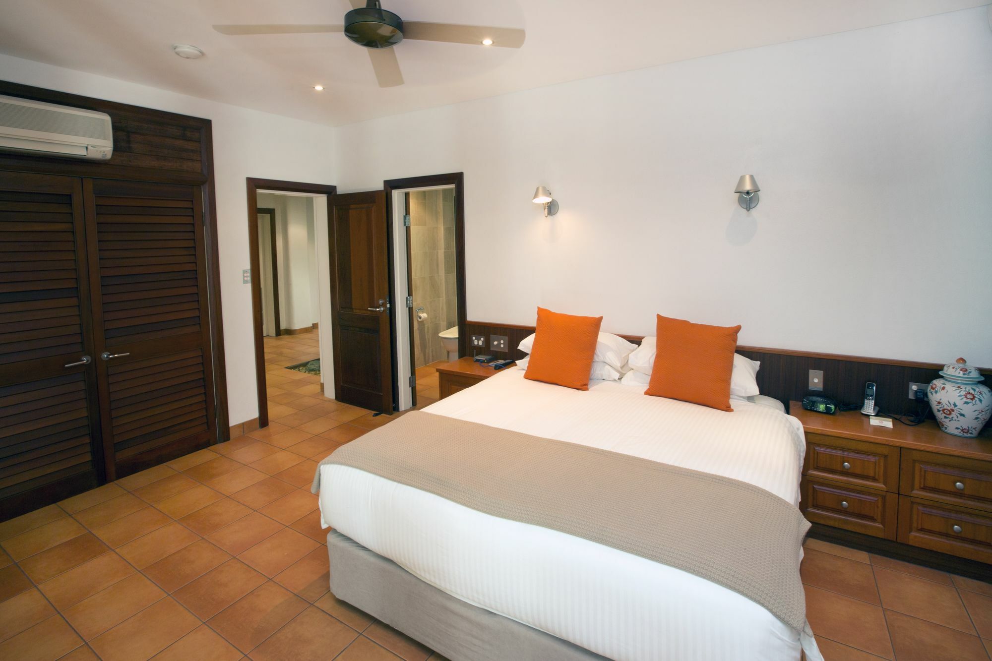Apartment 17 Wharf Street Port Douglas