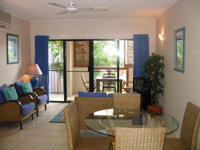 Bay Aparthotel