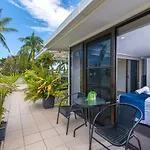 Seascape Holidays - Tropical Reef Apartments