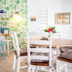 Pandanus Cottage