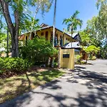 The Savannah Villa
