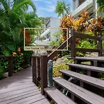 Seascape Holidays At Club Tropical