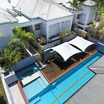 Silkari The Pavilions Port Douglas