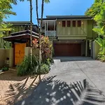 Flagstaff Pavillion - A Lush Subtropical Paradise