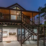 10 Wharf Street - A Tropical Family Home