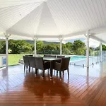 The Hampton Lodge